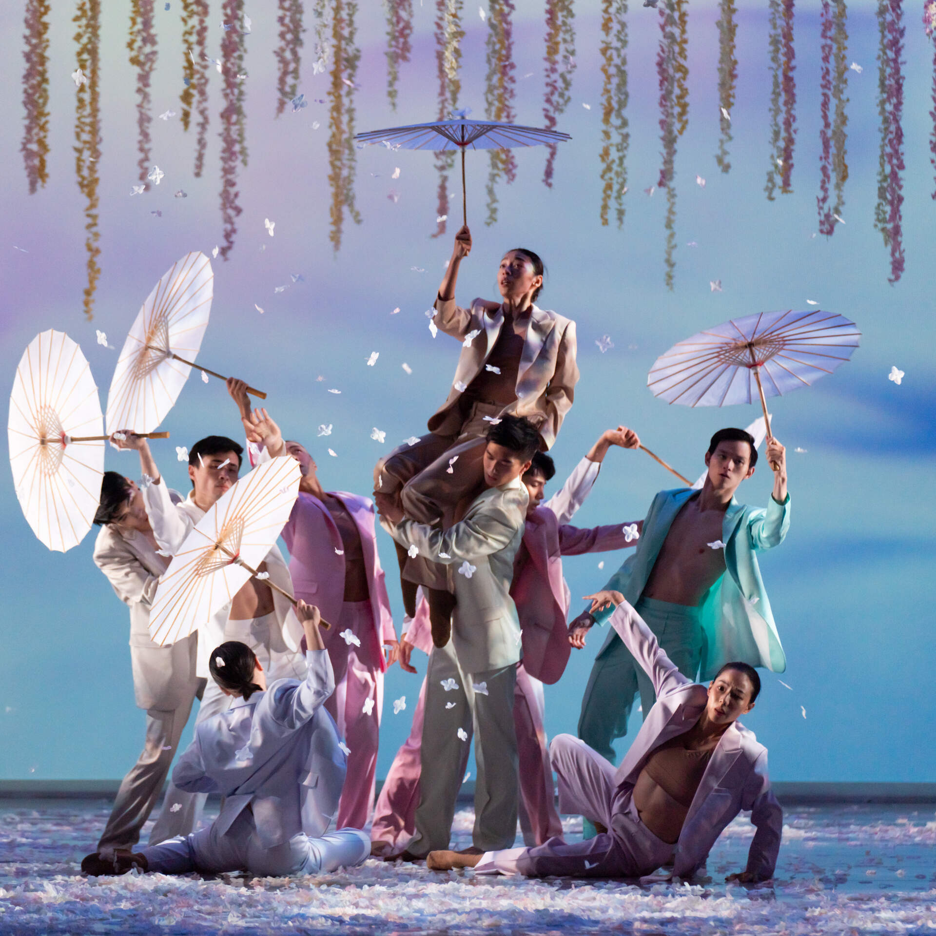 B.Dance capture the emotions of life in perfect synchronicity